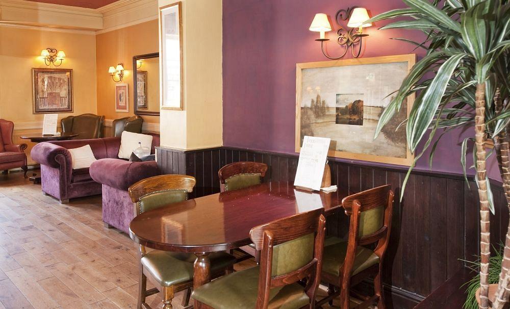 Kings Arms Hotel By Greene King Inns เวสเตอรัม ภายนอก รูปภาพ