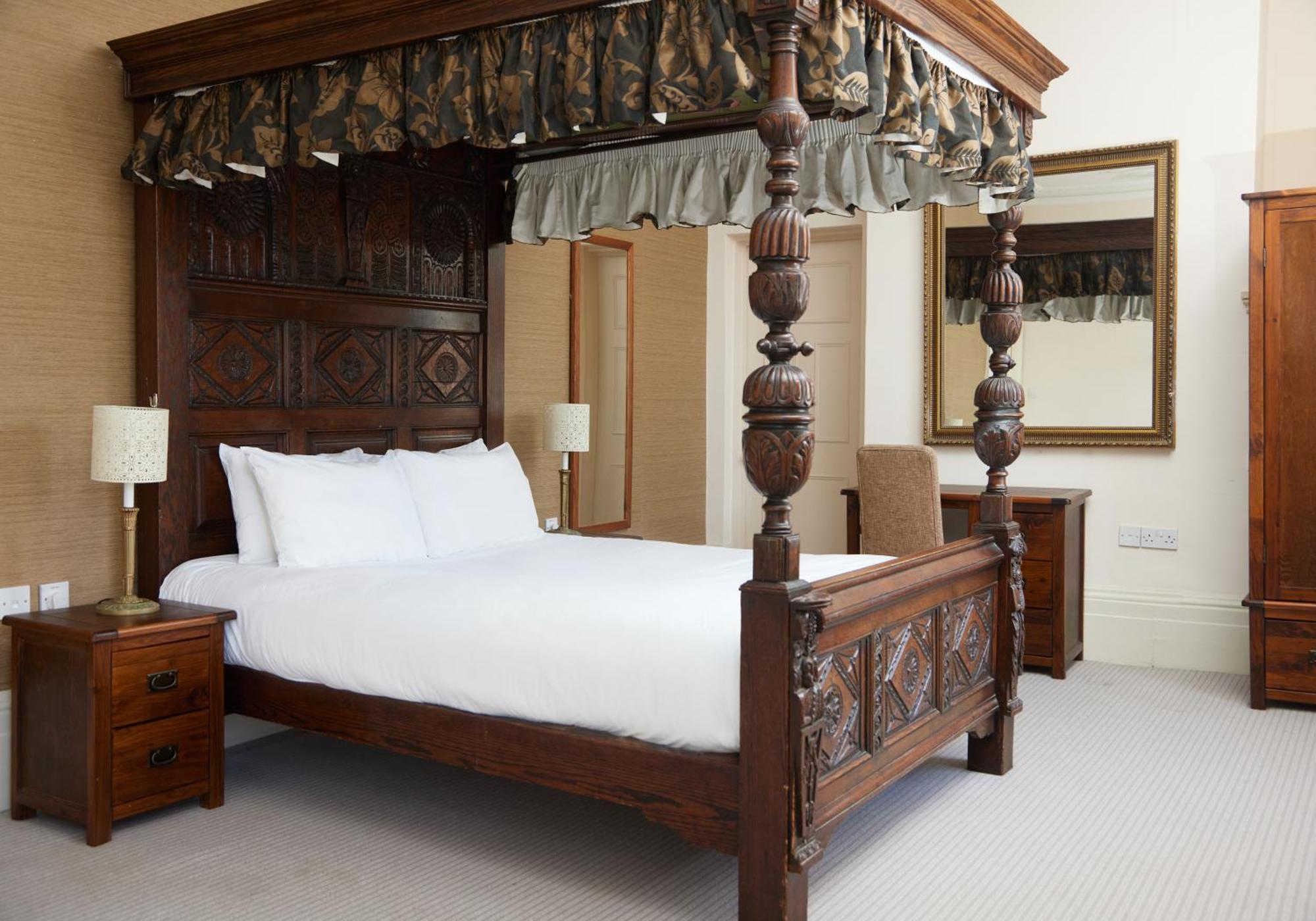 Kings Arms Hotel By Greene King Inns เวสเตอรัม ภายนอก รูปภาพ