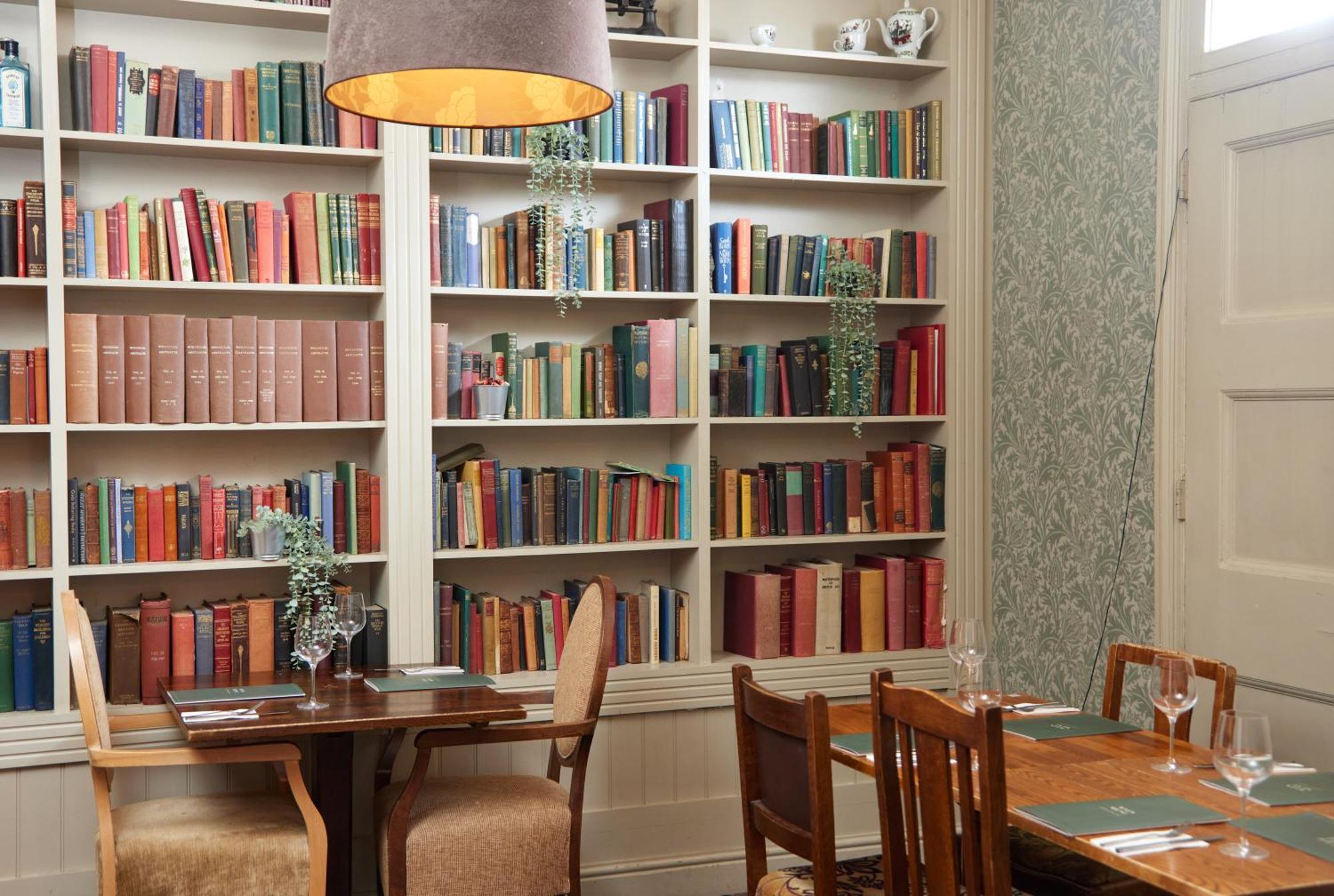 Kings Arms Hotel By Greene King Inns เวสเตอรัม ภายนอก รูปภาพ